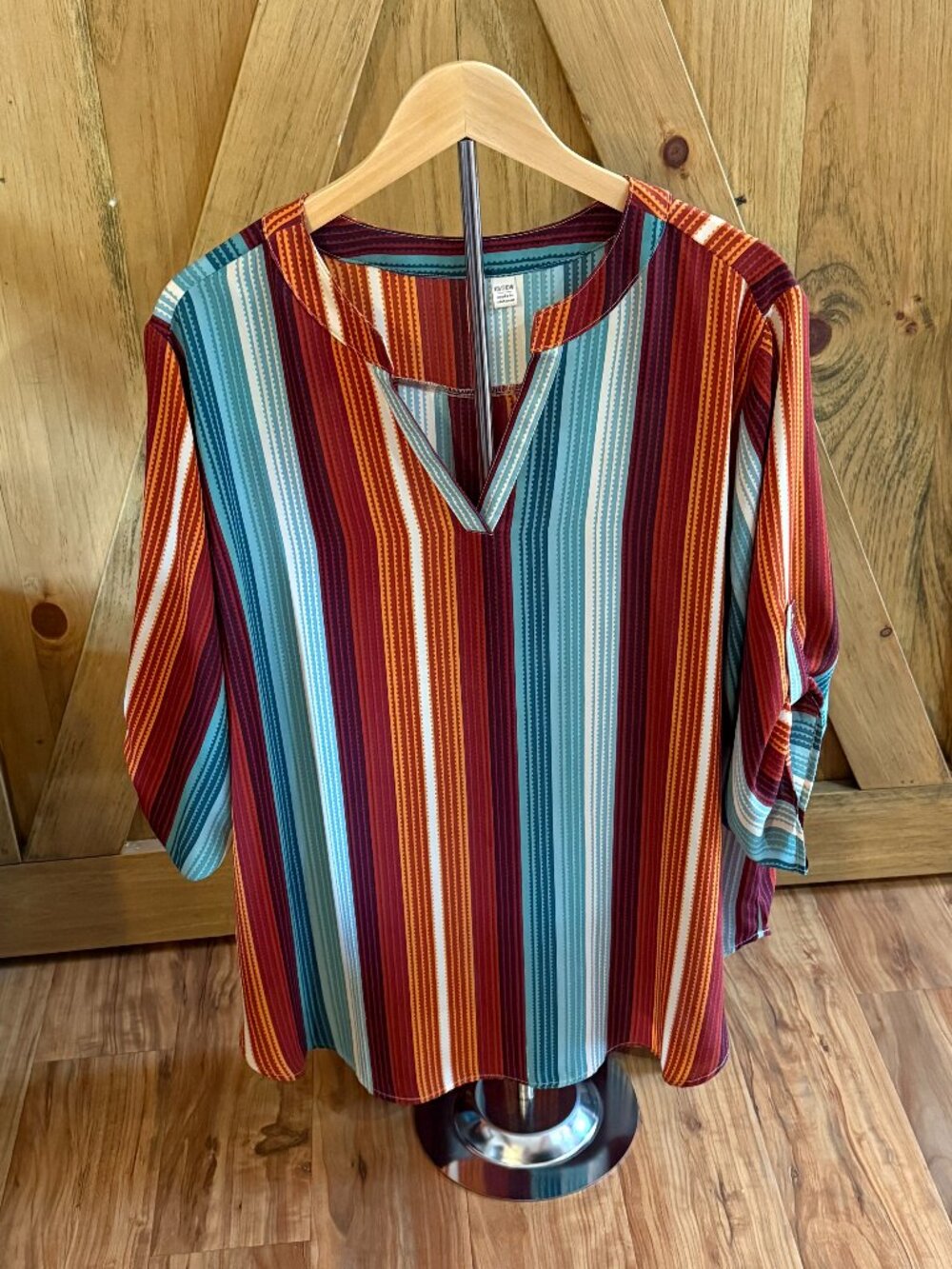 Cato Serape Stripe V-Neck Top 3/4 Sleeve 18/20W